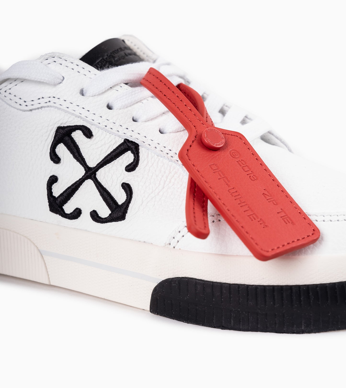 OFF-WHITE- New Low Vulcanized Sneakers