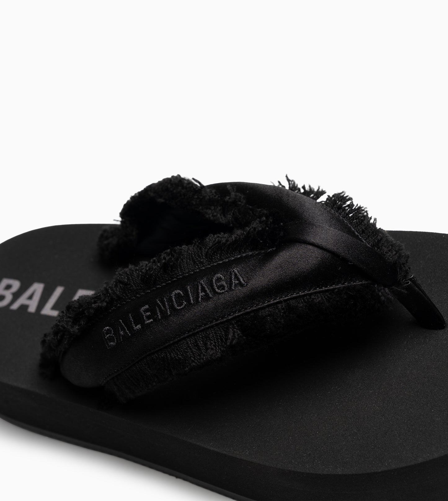 BALENCIAGA Tong Black
