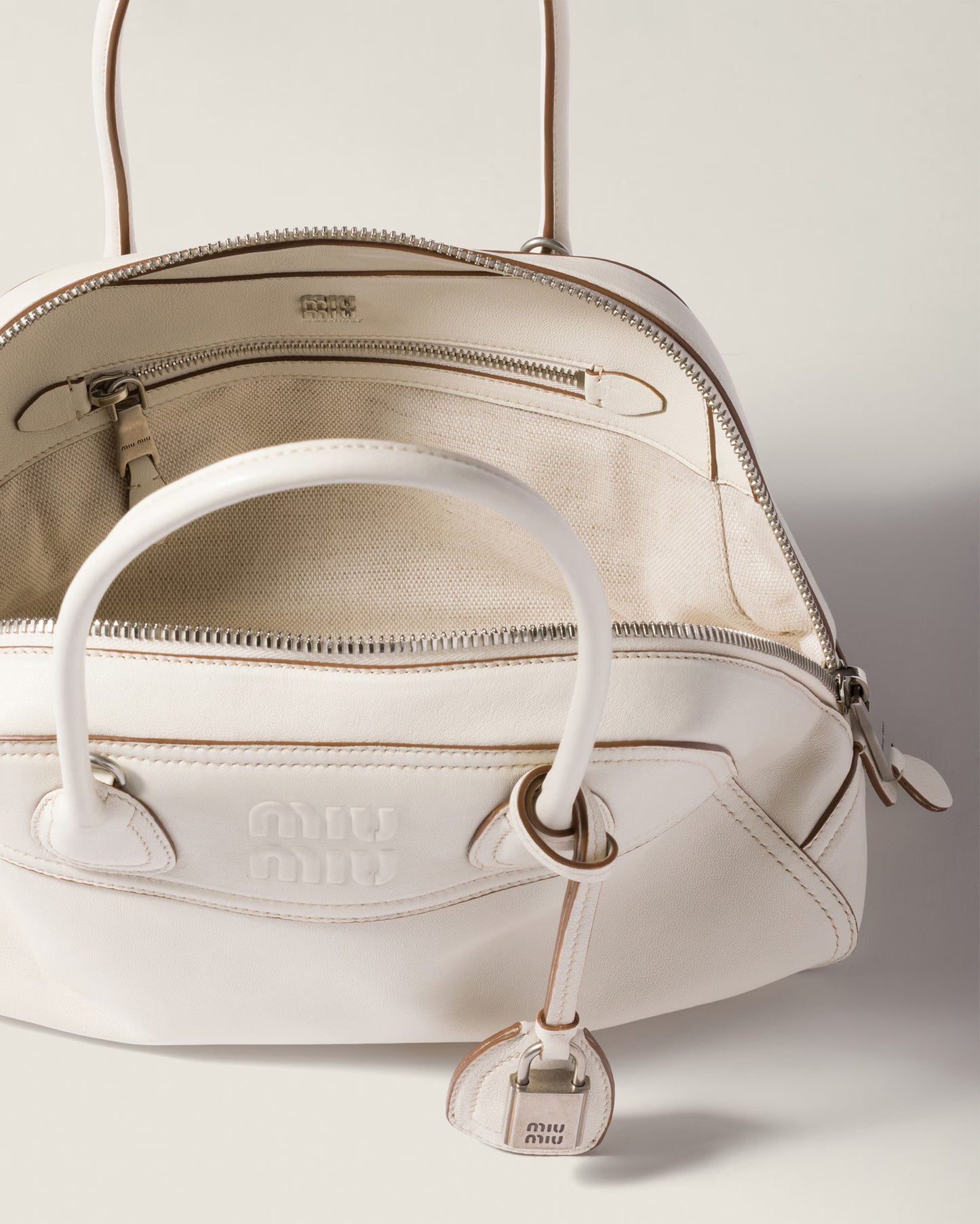 MIU MIU Vivant Nappa Leather Bag Talco