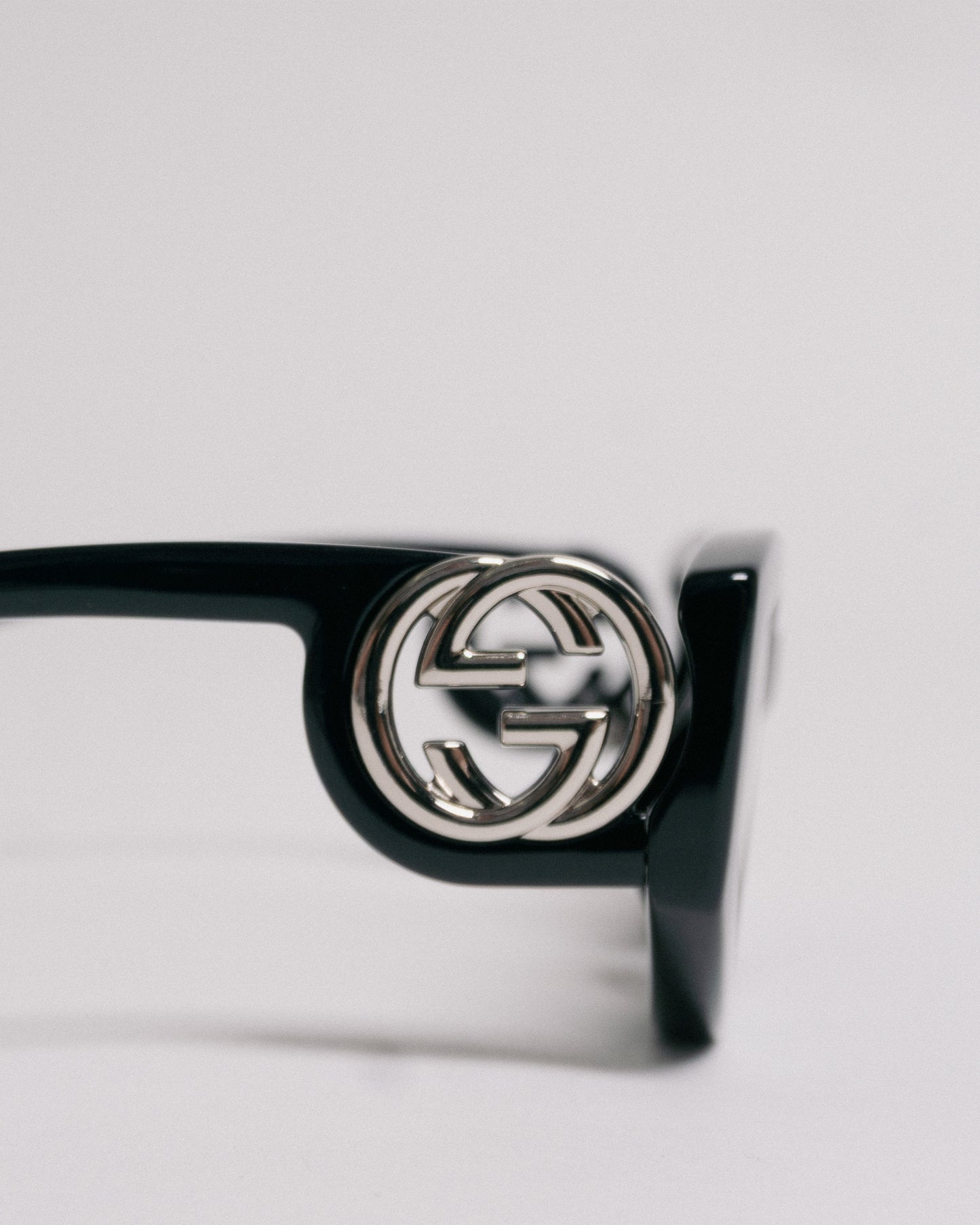 GUCCI GG1691S Sunglasses