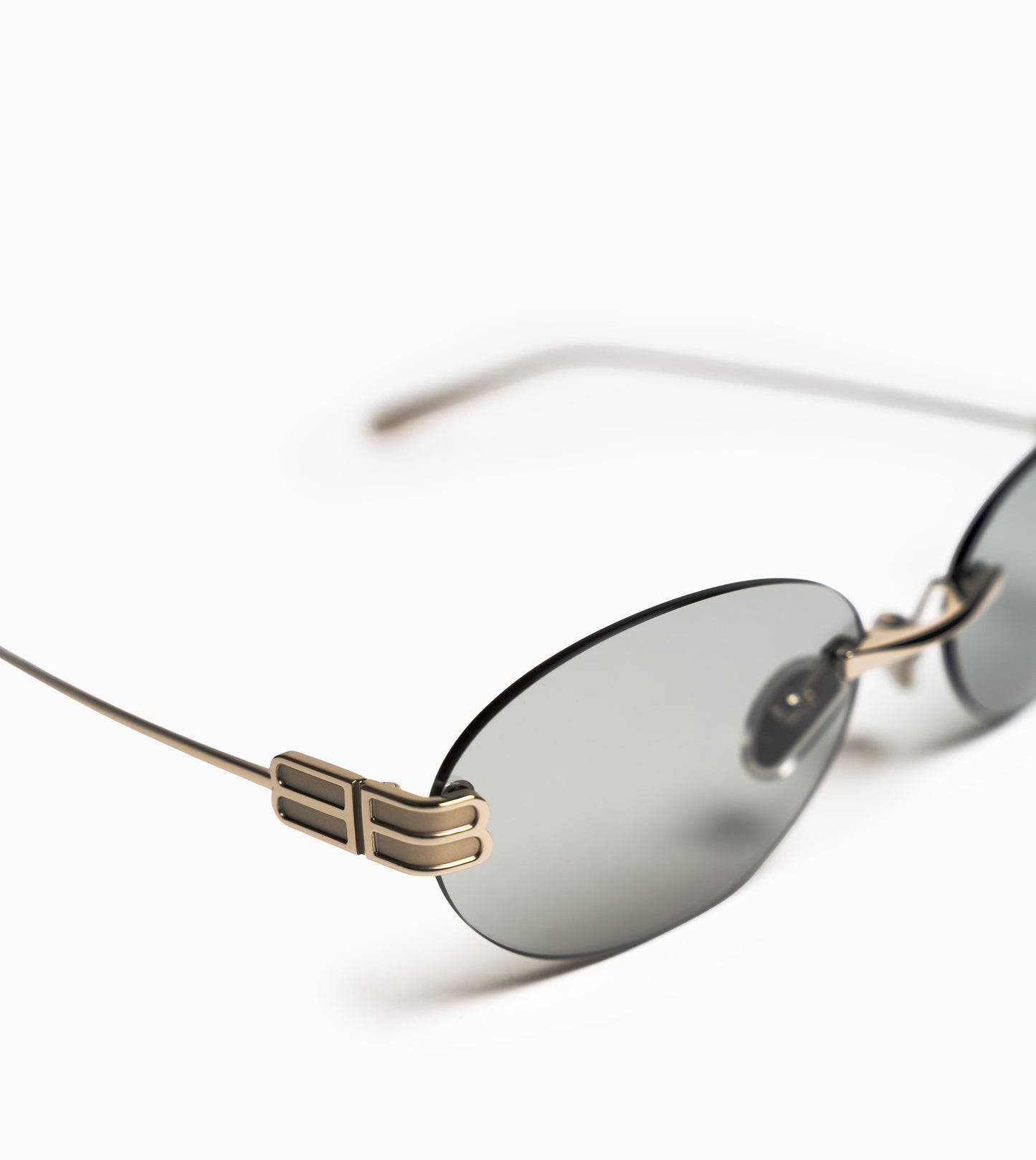 BALENCIAGA Sunglasses Gossip Oval AF Light Grey