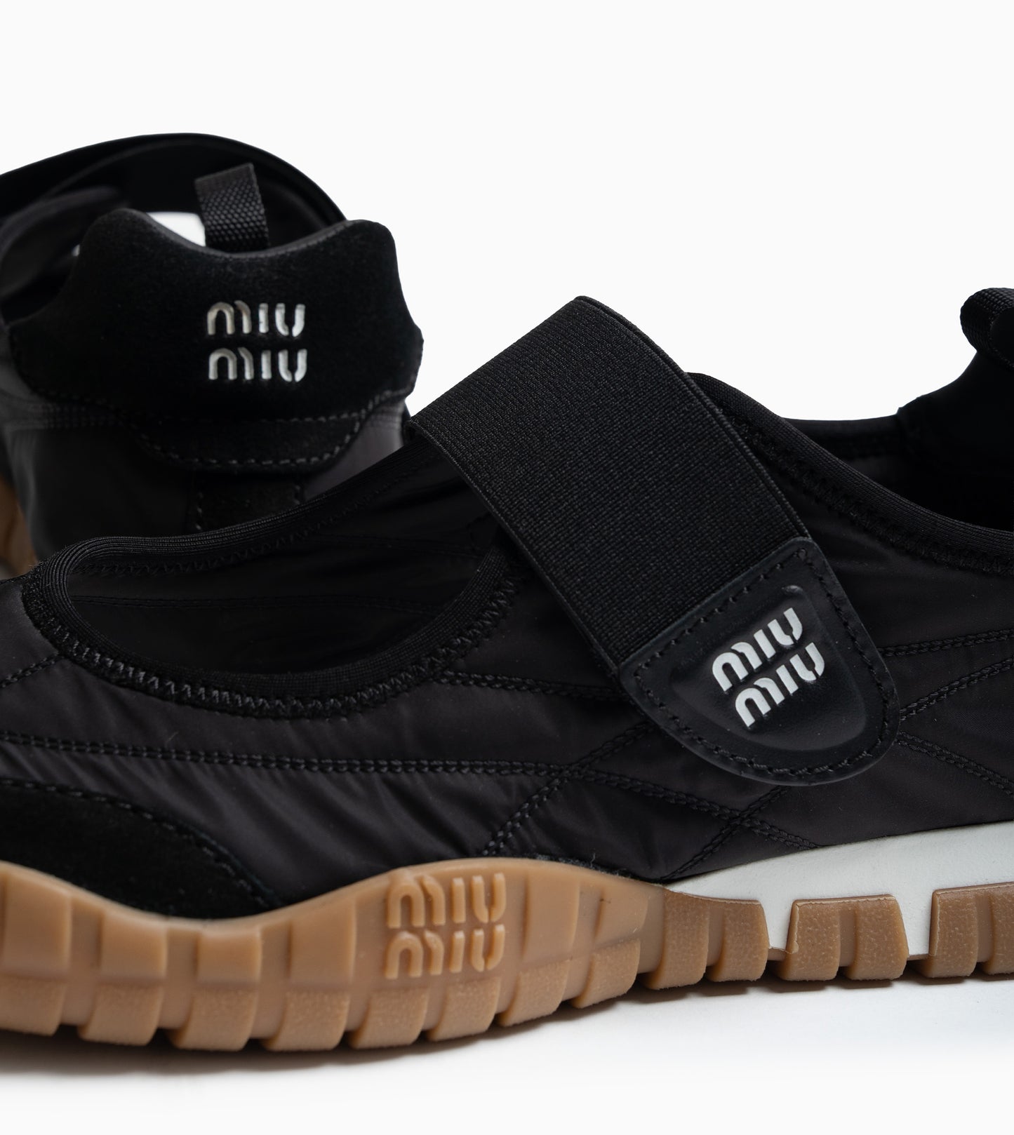 MIU MIU TYRE SNEAKER BLACK