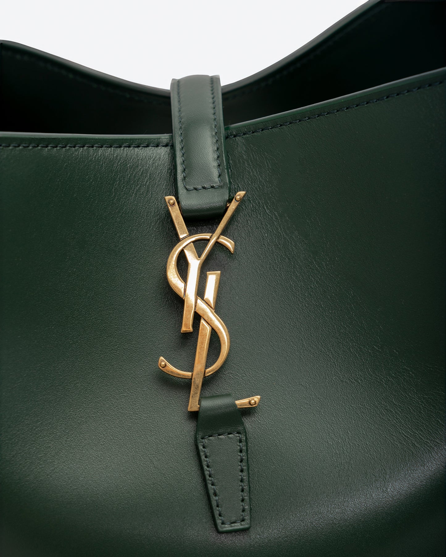 SAINT LAURENT Le 37 Bag